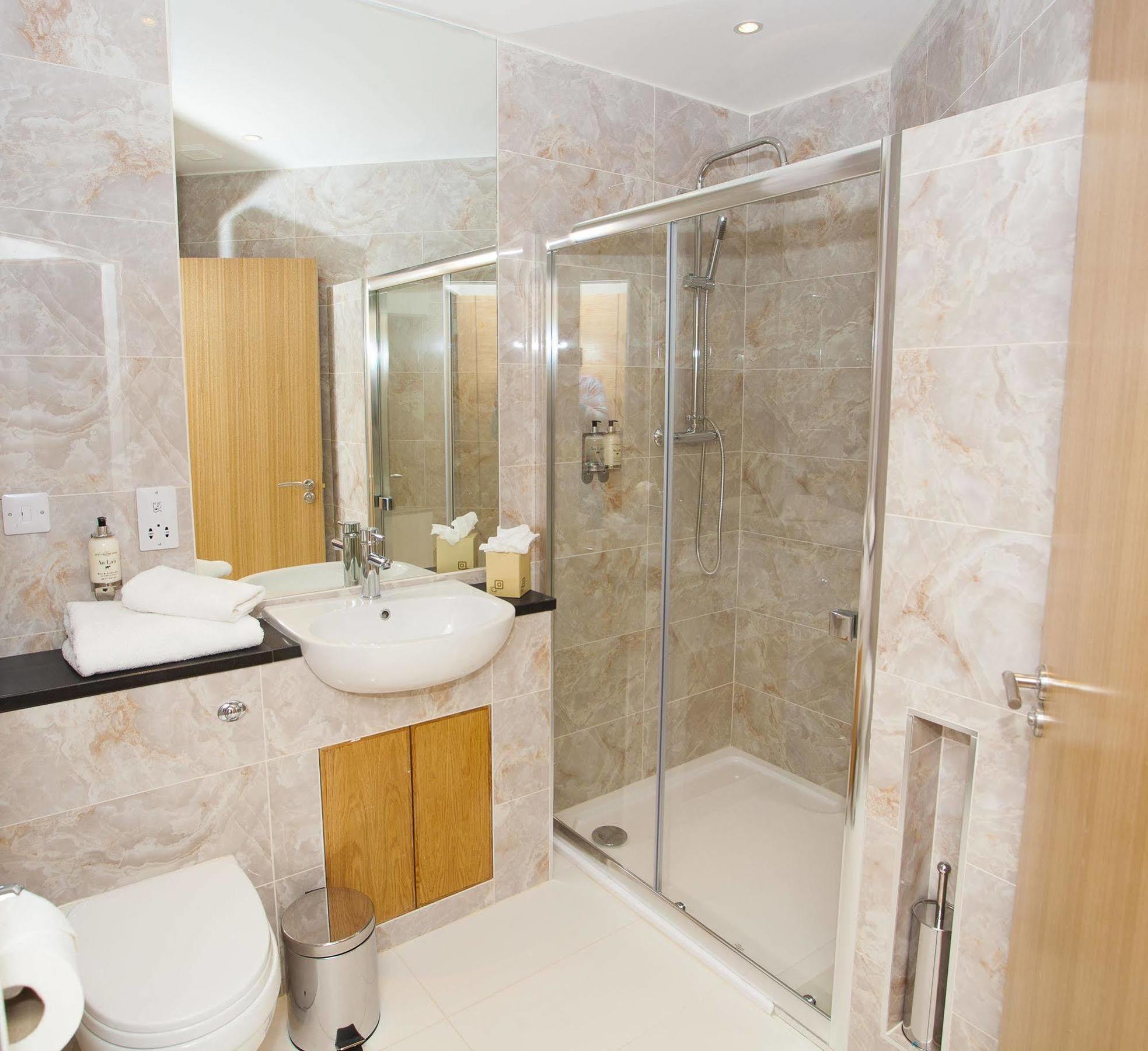 Royal Athenaeum Suites Aberdeen Buitenkant foto